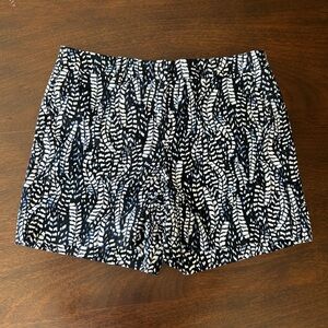 White House Black Market Feather Blue Women Shorts | 2